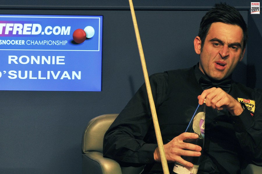 立下战功 立下战功