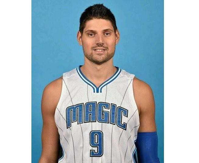 胜负总是由 胜负总是由