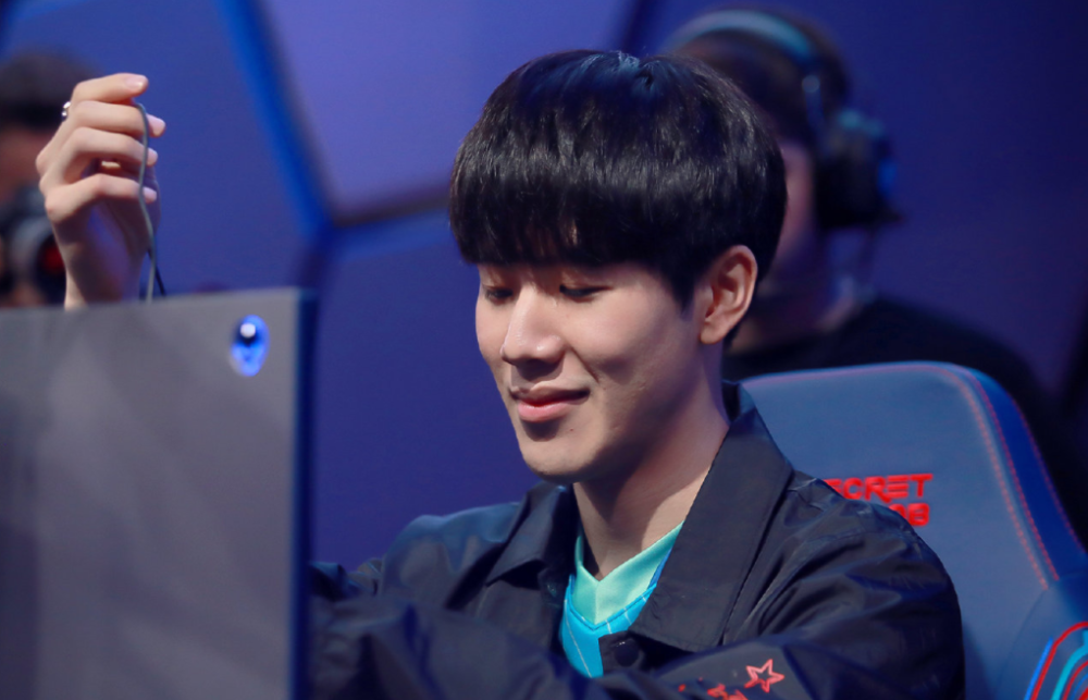 让近点压枪 让近点压枪